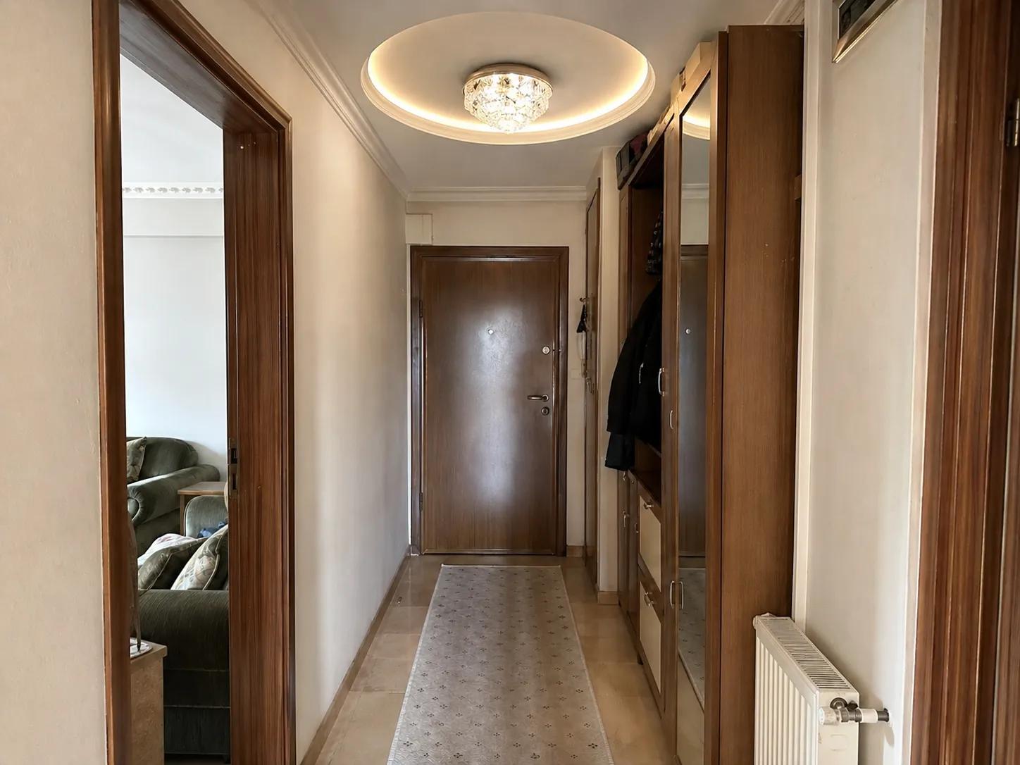 Düz antre tavanı