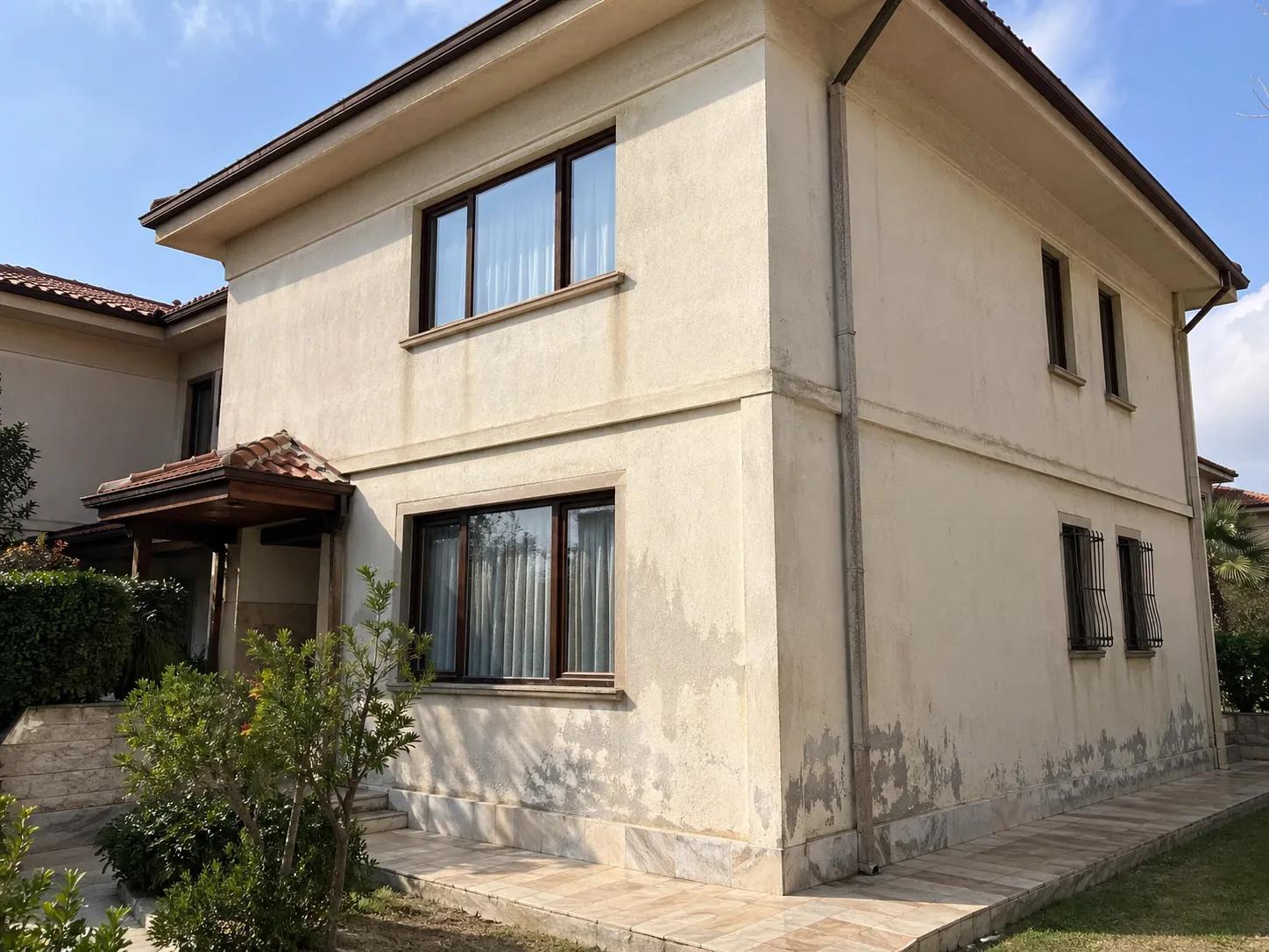 Mantolama yapılmış sıva yüzeyi