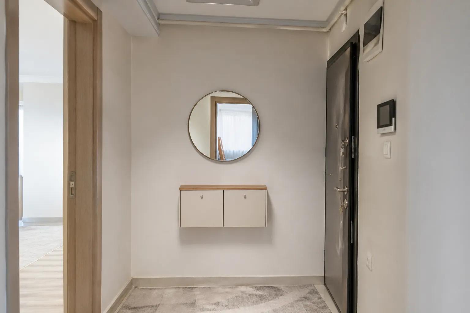 Sade tavan ortası