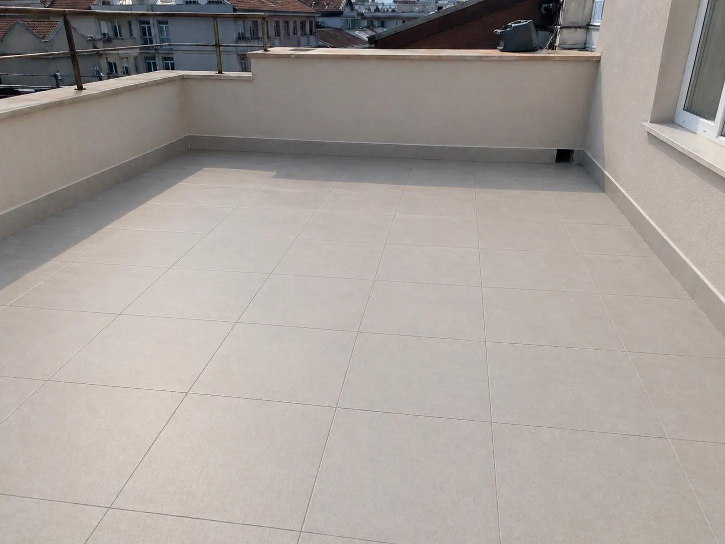Su yalıtımı yapılmış teras